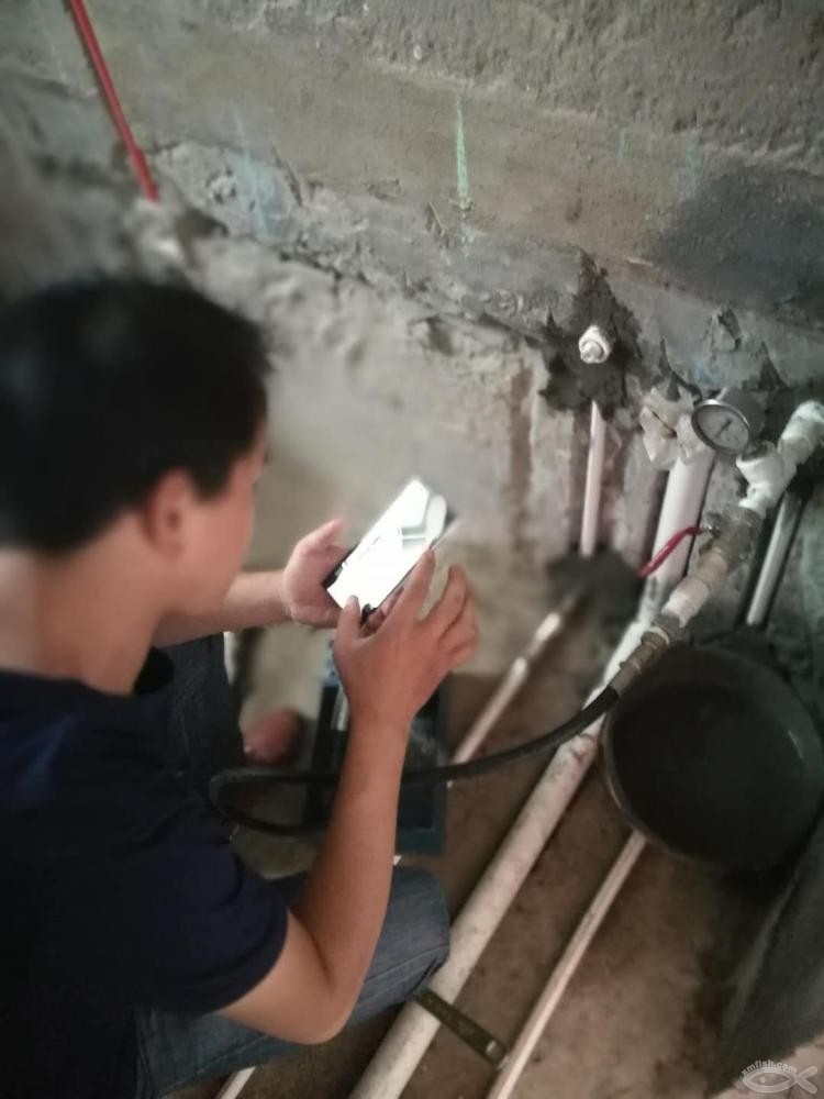 水管打壓測試，順利通過考核！