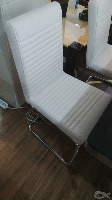 挑選家具——沙發、床、床頭柜